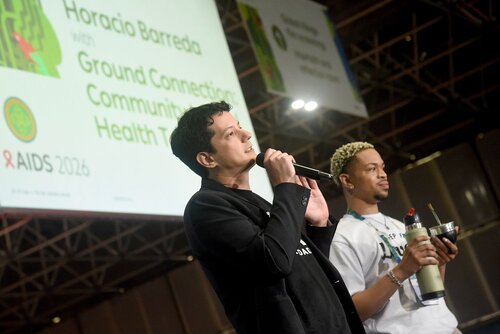 AIDS 2026, the 26th International AIDS Conference. Rio de Janeiro, Brazil.

GVMS17. Pitch Perfect: Young Leaders take the mic.
In the photo: Team pitching.

© Márcia Moreira / IAS.