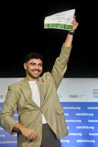 AIDS 2026, the 26th International AIDS Conference. Rio de Janeiro, Brazil.

GVMS17. Pitch Perfect: Young Leaders take the mic.
In the photo: Announcement of the winner.

© Márcia Moreira / IAS.