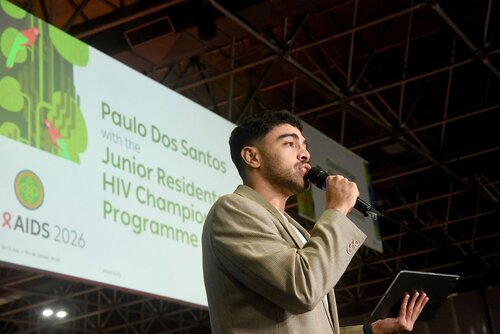 AIDS 2026, the 26th International AIDS Conference. Rio de Janeiro, Brazil.

GVMS17. Pitch Perfect: Young Leaders take the mic.
In the photo: Team pitching.

© Márcia Moreira / IAS.