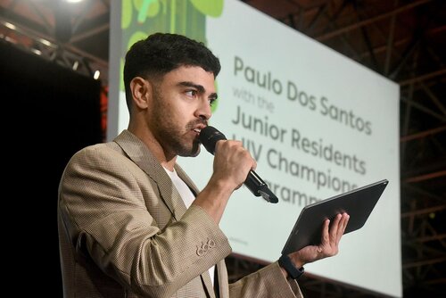 AIDS 2026, the 26th International AIDS Conference. Rio de Janeiro, Brazil.

GVMS17. Pitch Perfect: Young Leaders take the mic.
In the photo: Team pitching.

© Márcia Moreira / IAS.