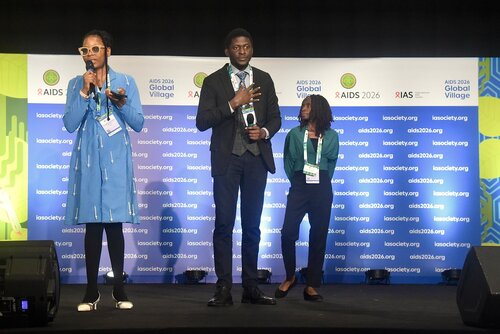AIDS 2026, the 26th International AIDS Conference. Rio de Janeiro, Brazil.

GVMS17. Pitch Perfect: Young Leaders take the mic.
In the photo: Team pitching.

© Márcia Moreira / IAS.