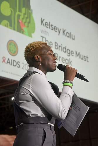 AIDS 2026, the 26th International AIDS Conference. Rio de Janeiro, Brazil.

GVMS17. Pitch Perfect: Young Leaders take the mic.
In the photo: Team pitching.

© Márcia Moreira / IAS.