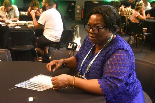 AIDS 2026., the 26th International AIDS Conference. Rio de Janeiro, Brazil.
Thursday, 30 July 2026.

WS19. Bead the change: Messages of hope from the HIV response.

© Márcia Moreira / IAS.