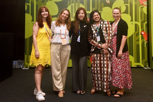 AIDS 2026., the 26th International AIDS Conference. Rio de Janeiro, Brazil.
Thursday, 30 July 2026.

WS19. Bead the change: Messages of hope from the HIV response.

© Márcia Moreira / IAS.
