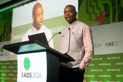 AIDS 2026, the 26th International AIDS Conference. Rio de Janeiro, Brazil.
Friday, 31 July 2026.

PL05. Rapporteur report-back session.
In the photo:LaRon Nelson, Yale University, United States