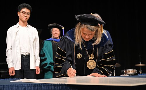 Members of the Class of 2030 mark the start of the academic year with the 112th Convocation Monday, August 31, 2026 at The Athey Center for Performance and Research at Palmer Auditorium. President Andrea Chapdelaine called together the College community and officially proclaimed the opening of the academic year. Julia Flagg, Associate Professor of Sociology and Environmental Studies, and winner of the 2026 John S. King Faculty Award for Excellence in Teaching, delivered the keynote address. (Connecticut College photos by Sean D. Elliot)