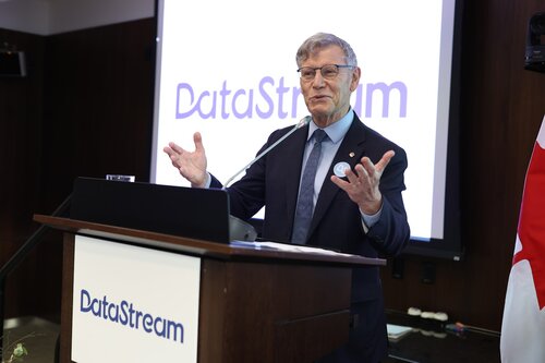 DataStream 10 Year Anniversary on Parliament Hill, Ottawa, ON. Sept 21, 2026.
Photographer: Dave Chan
License: Free to use.
Usage: Free to use.